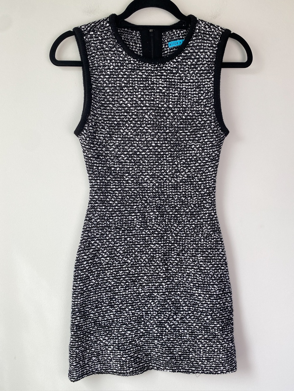 Alice + Olivia Womens Boucle Knit Mini Dress XS Black Sleeveless Bodycon Chic